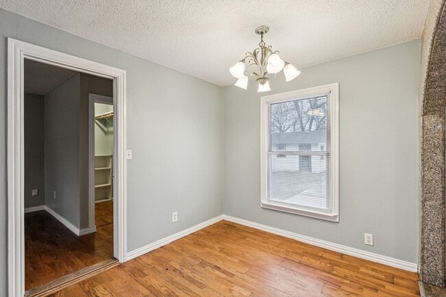 Building Photo - 10710 Joaquin Dr