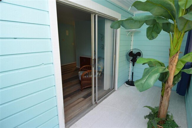 Building Photo - 1400 Gandy Blvd N