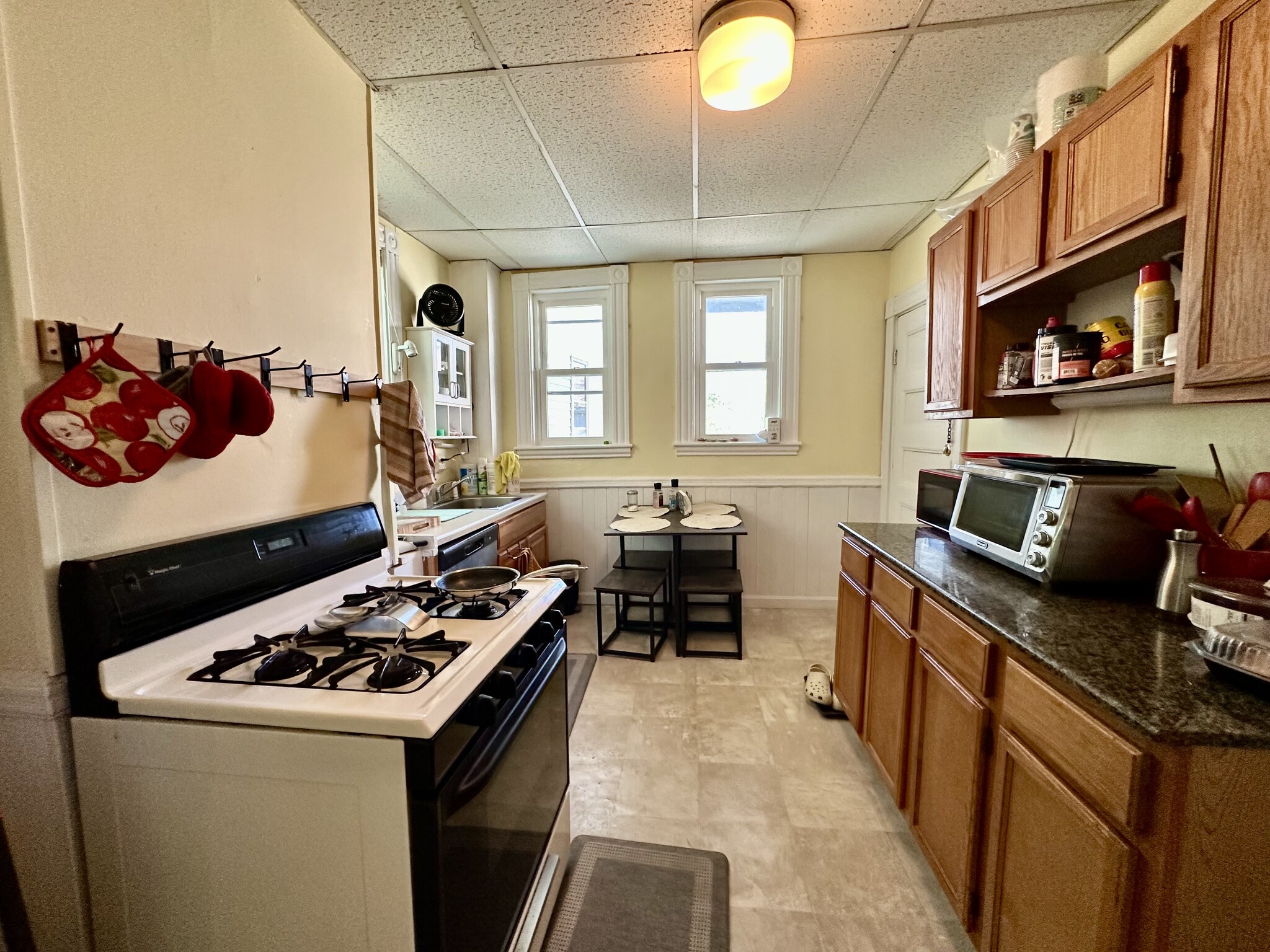 Building Photo - 539 Washington St