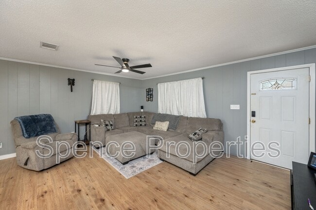 Building Photo - 113 Marimba St