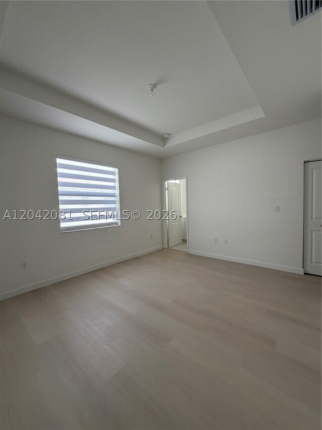 Building Photo - 2889 25rd 2889