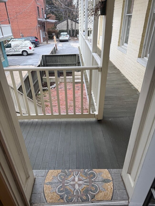 Building Photo - Charming Unit in the Heart of Downtown Frederick