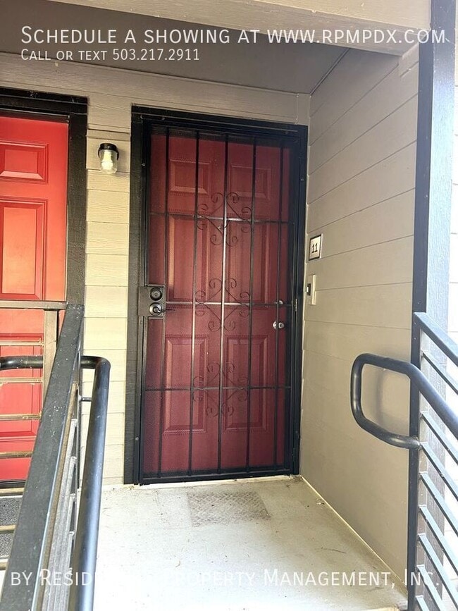 Building Photo - 12618 NW Barnes Rd