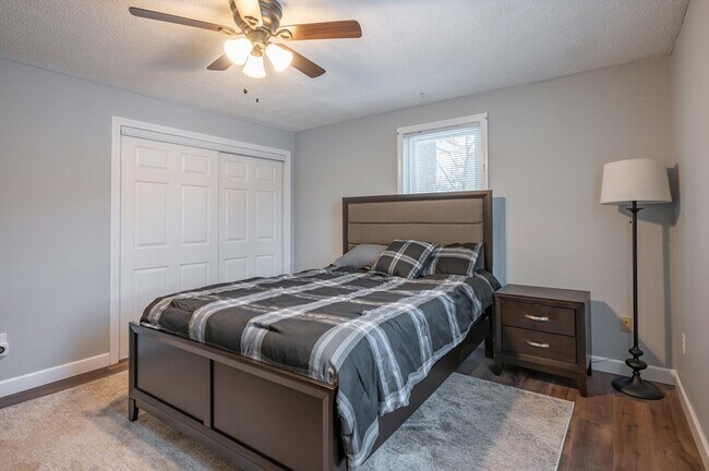 Building Photo - 19 Kimberly Dr