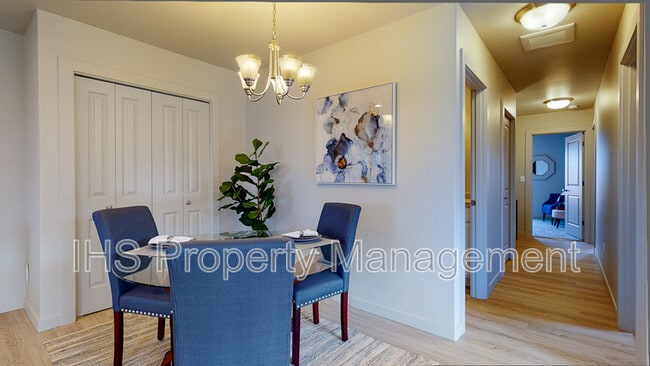 Building Photo - 409 Whitefish Ln