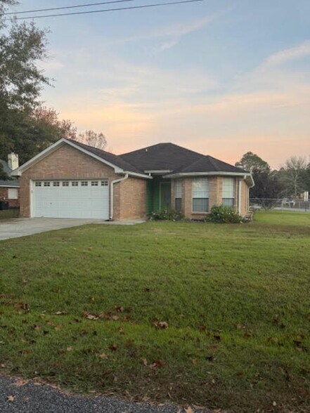 Building Photo - 2300 Starfish Rd