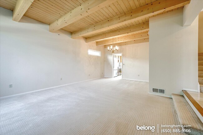 Building Photo - 511 Saint Thomas Ln
