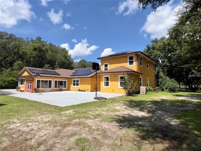 Building Photo - 3900 Reaves Rd