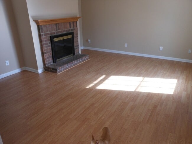 Building Photo - 471 Cedar Park Cir