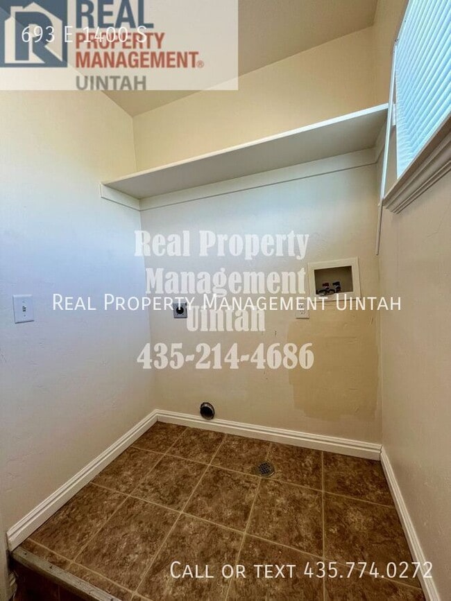 Building Photo - 693 E 1400 S