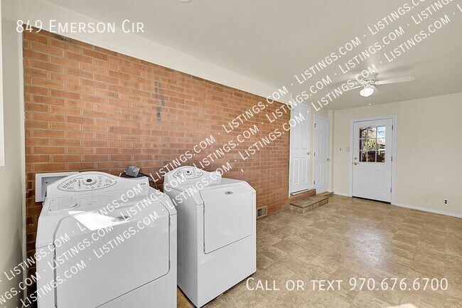 Building Photo - 849 Emerson Cir