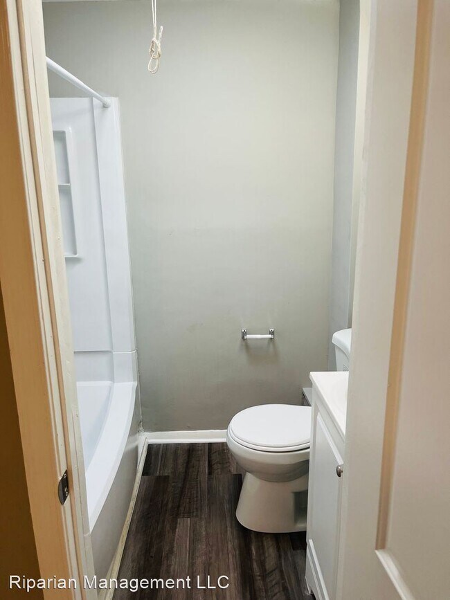 Building Photo - 3 br, 2 bath House - 3232 Westmont Ave