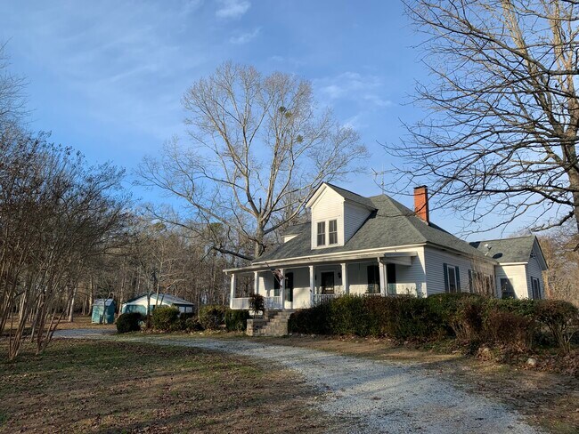 Building Photo - 8422 Pendergrass Rd