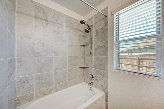 Building Photo - 520 Pandora Cv