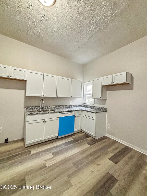 Building Photo - 1724 Garland Ave
