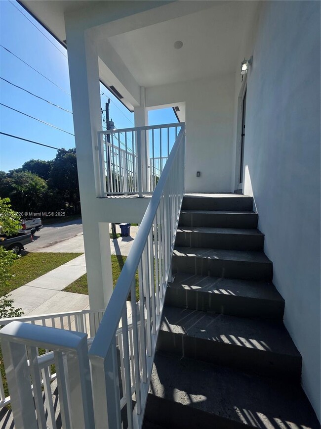 Building Photo - 21210 SW 119th Ave