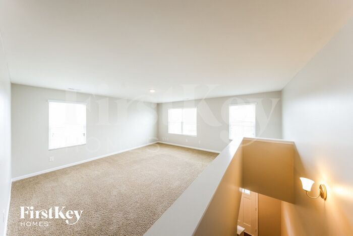 Building Photo - 11485 Cedar Glades Dr