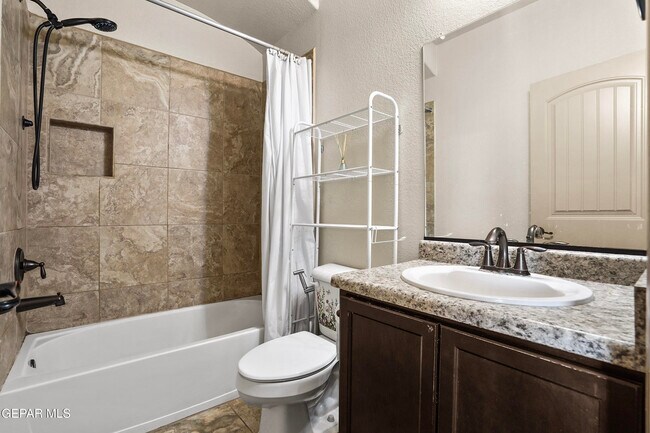 Building Photo - 3143 Hidden Creek Dr