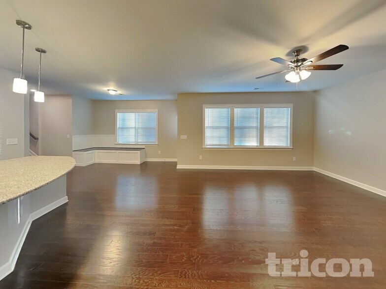 Building Photo - 1716 Great Rd