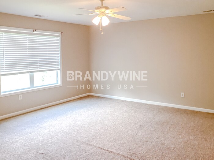 Building Photo - 1742 Dees Dr