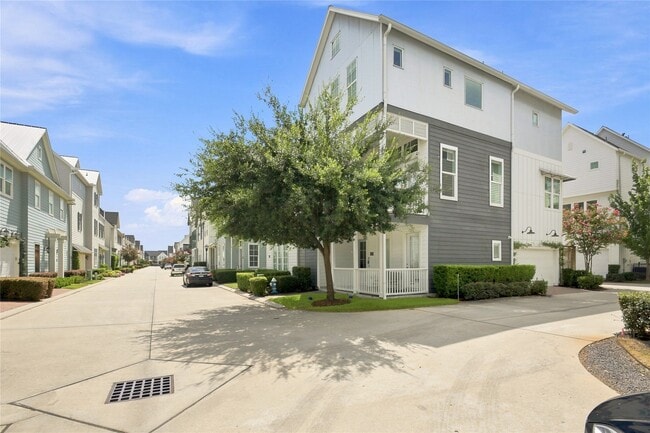 Building Photo - 8653 Green Kolbe Ln