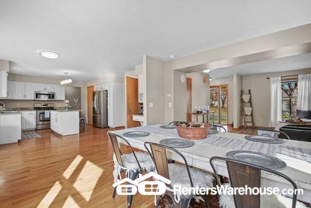 Building Photo - 1052 Briar Glen Ln