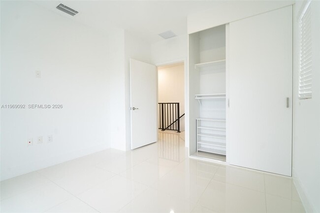 Building Photo - 1159 NW 3rd St