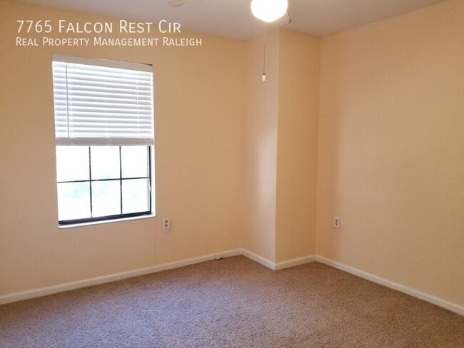 Building Photo - 7765 Falcon Rest Cir