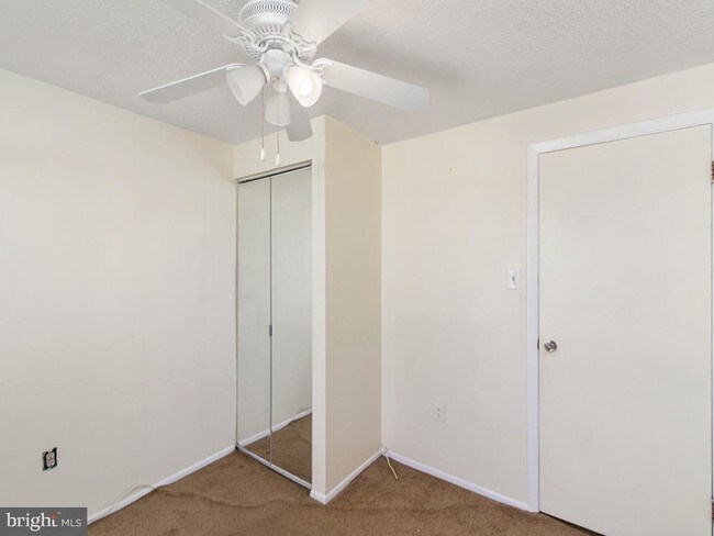 Building Photo - 18 Ivy Oak Ct