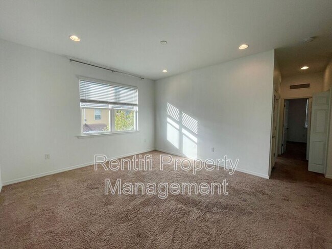 Building Photo - 3769 Tilbor Circle