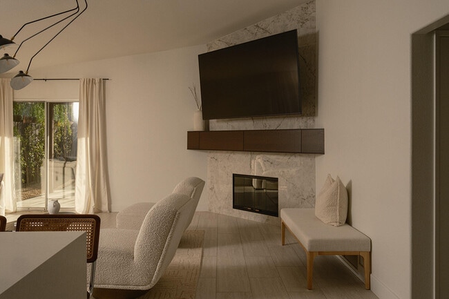 Building Photo - 53675 Avenida Martinez