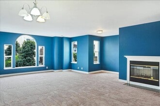 Building Photo - $3,850 / 3br - Fabulous 3 bed, 2 bath in S...
