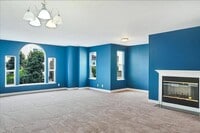 Building Photo - $3,850 / 3br - Fabulous 3 bed, 2 bath in S...