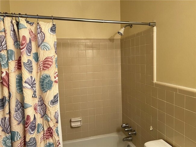 Building Photo - 1500 Demere Rd