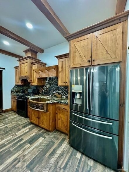 Building Photo - 621 Tierra Prometida St
