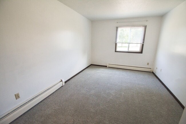Building Photo - 2312 Valleyhigh Dr NW