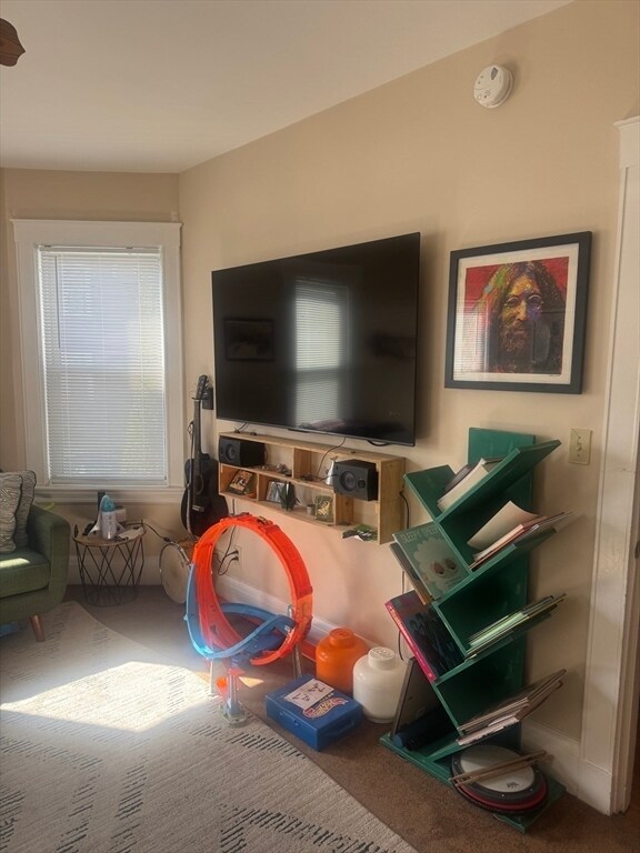 Building Photo - 44 Spring St