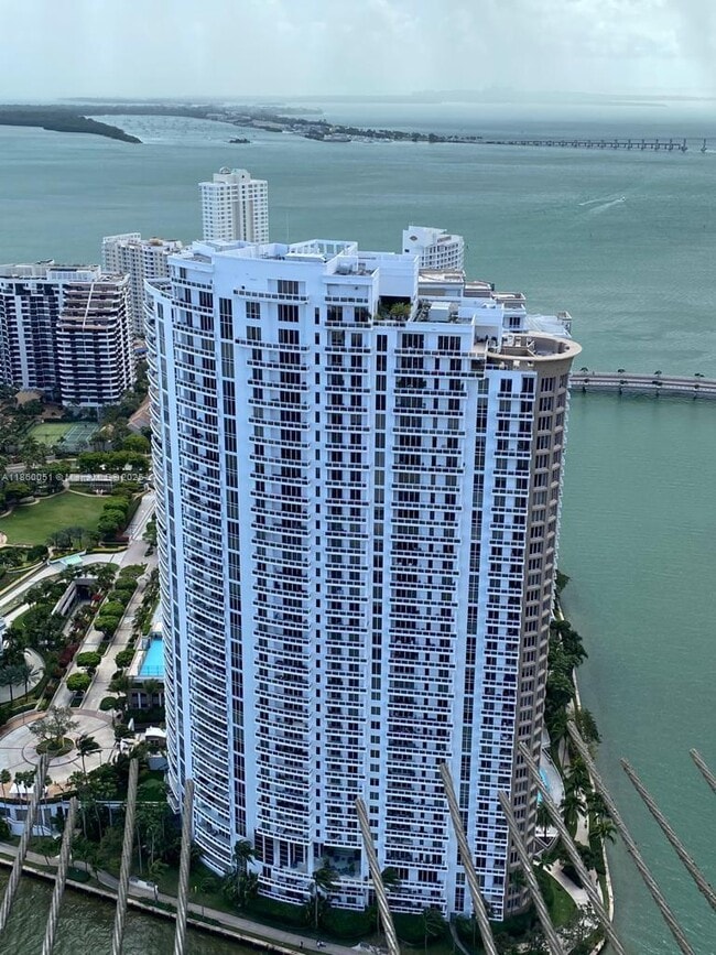 Primary Photo - 901 Brickell Key Blvd