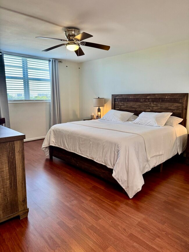 Building Photo - 5500 NW 2nd Ave