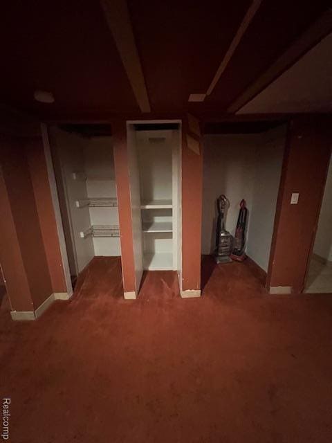 Building Photo - 9118 Riverdale Ave