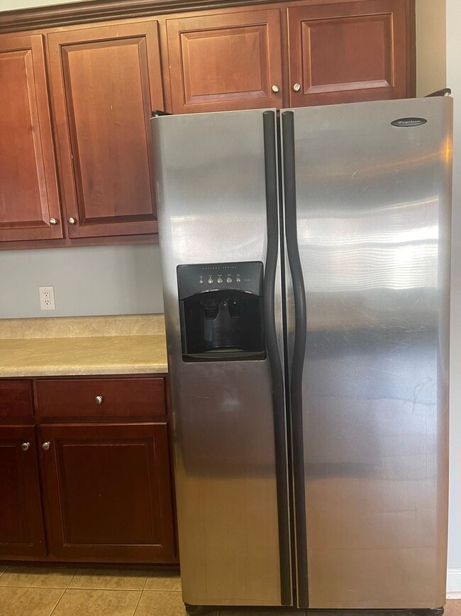 Building Photo - Eagle Landing Subdivision - Hardwood Flooring!  1/2 Off 1st Month Rent w/12 Month Lease.