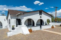 Building Photo - River Loft Bungalows on Warren+9th