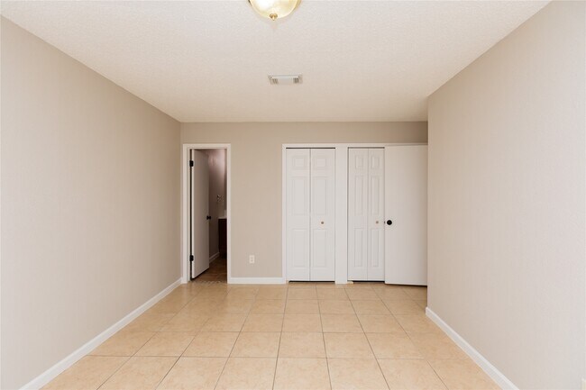 Building Photo - 13719 Vira Ln