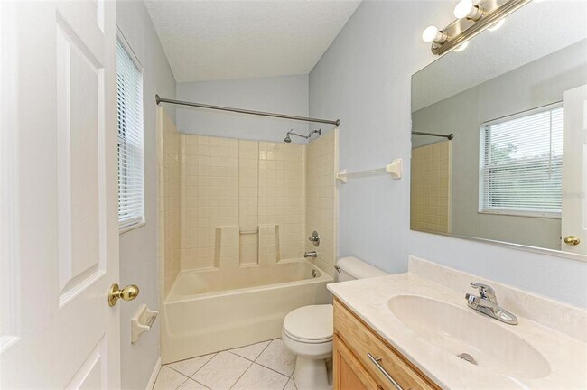Building Photo - 6218 Flagfish Ct