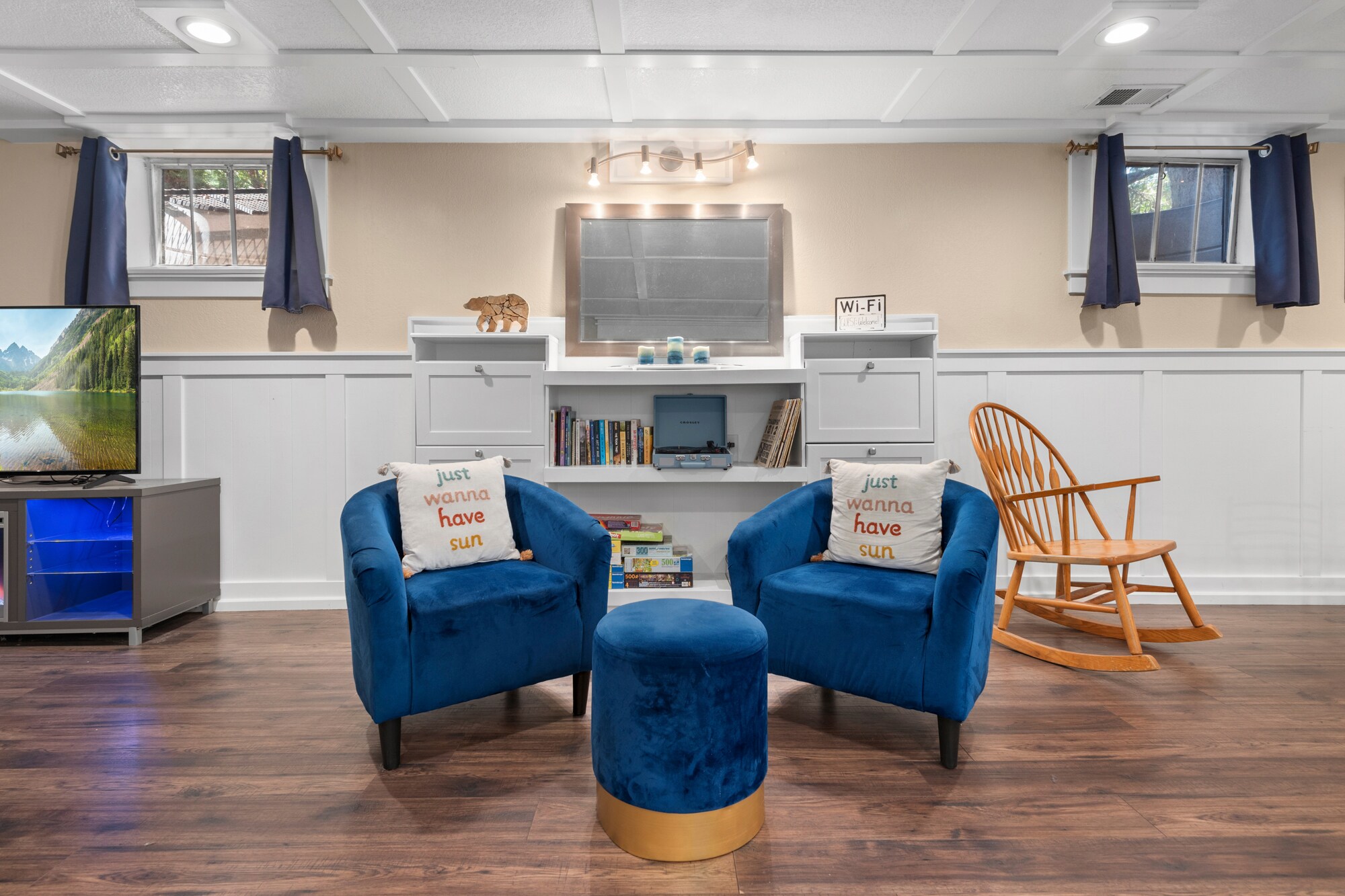 Building Photo - 2945 S Zurich Ct