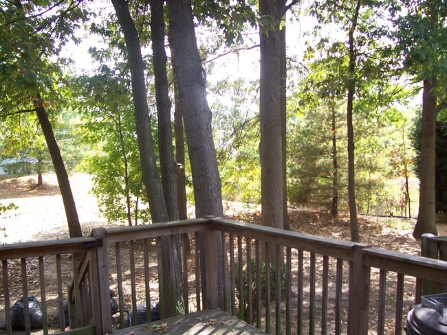 Building Photo - 3 Level Townhome- Odenton, MD