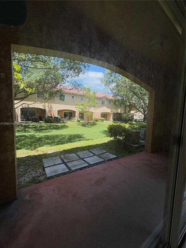 Building Photo - 5725 Tuscany Way