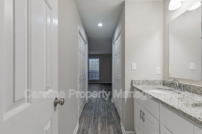 Building Photo - 5867 Harris Grove Ln