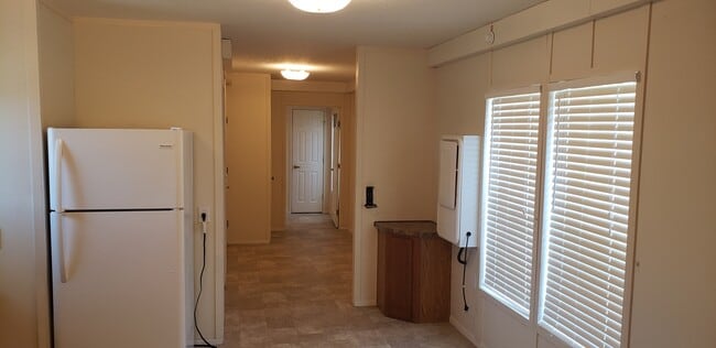 Building Photo - 17020 Meridian Blvd