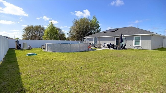 Building Photo - 35 Laurel Course